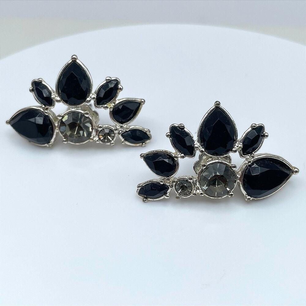 Vintage 90s Silver Tone Black Teardrop Glass Fan Statement Stud Earrings Jewelry